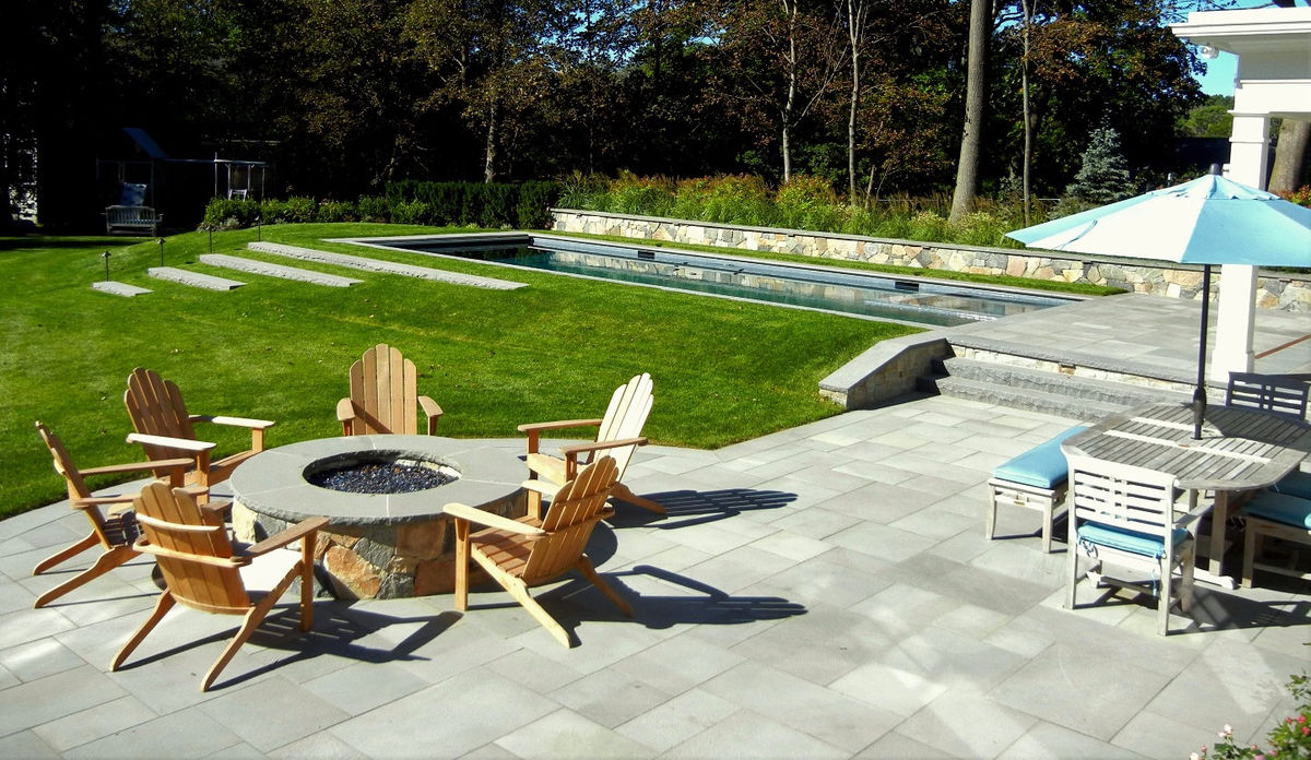 Oak Hills Residence - Fire pit seating area